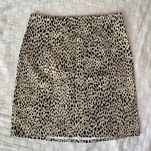 Mini pencil skirt